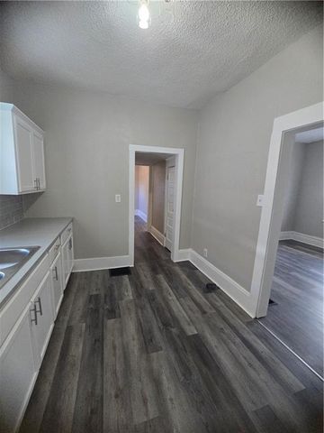 2522 Norton Avenue, Kansas City, MO 64130