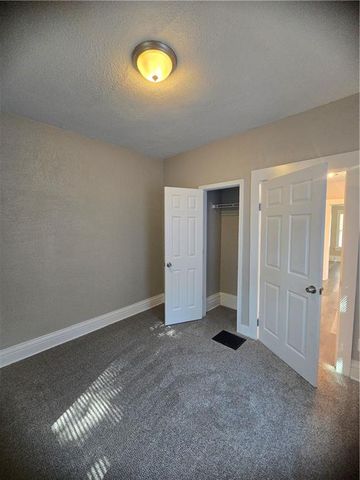 2522 Norton Avenue, Kansas City, MO 64130