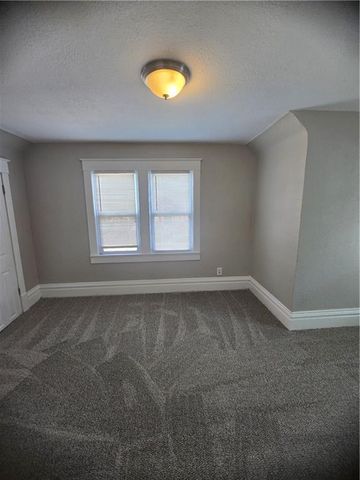 2522 Norton Avenue, Kansas City, MO 64130