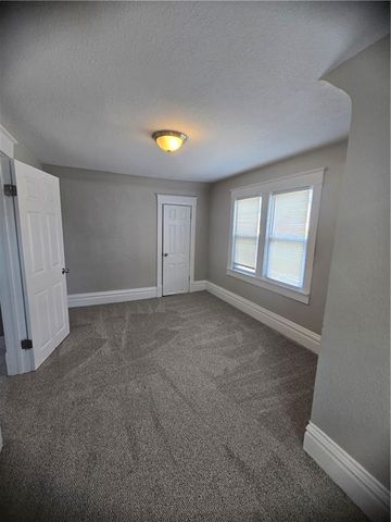 2522 Norton Avenue, Kansas City, MO 64130