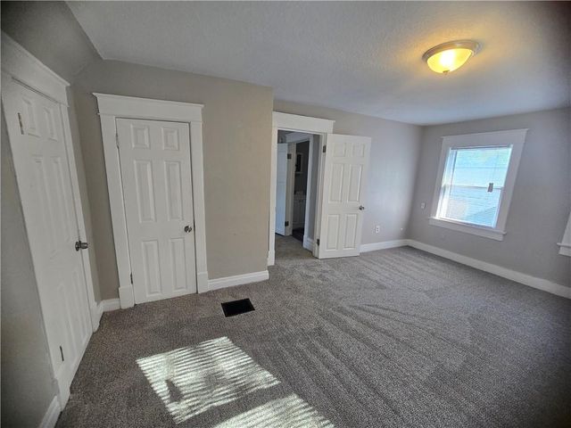 2522 Norton Avenue, Kansas City, MO 64130