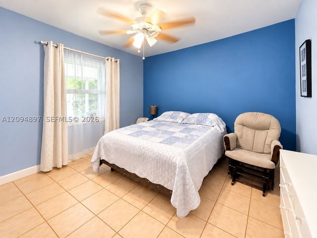 797 NW 9th St, Homestead, FL 33030
