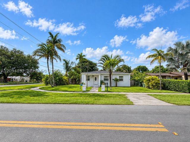 797 NW 9th St, Homestead, FL 33030