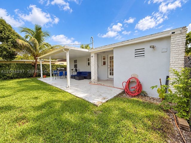 797 NW 9th St, Homestead, FL 33030
