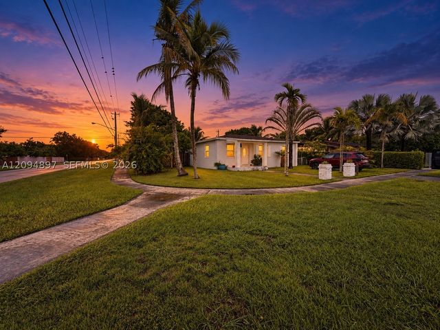 797 NW 9th St, Homestead, FL 33030