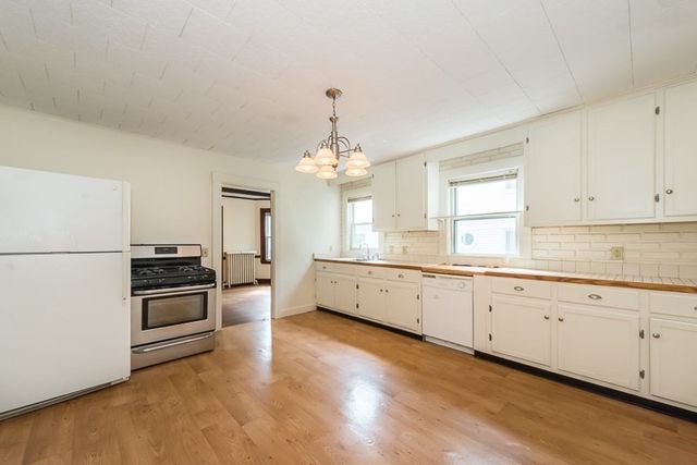 50-52 Hobson 1, Boston, MA 02135