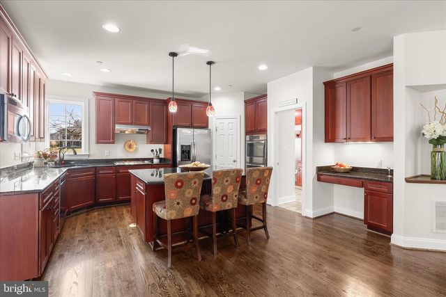 4058 CANDLE LIGHT DR, Dayton, MD 21036