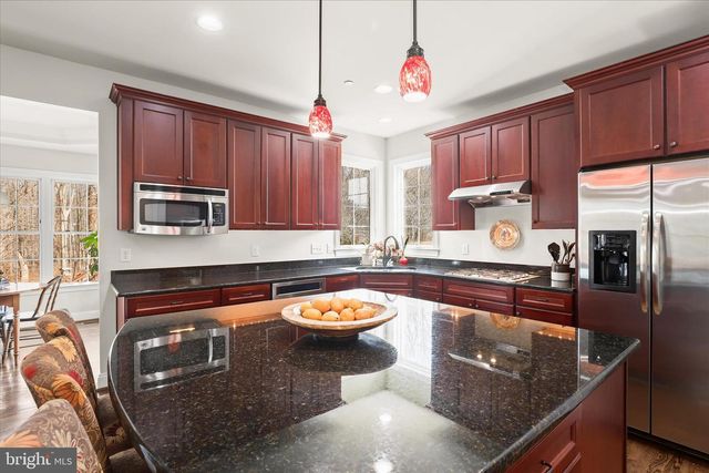 4058 CANDLE LIGHT DR, Dayton, MD 21036