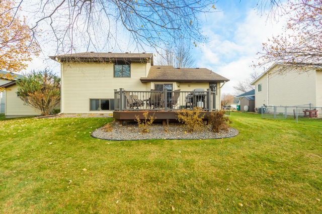 17295 Fieldcrest Avenue, Farmington, MN 55024