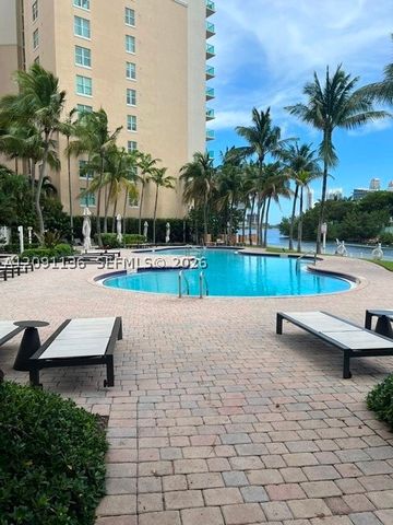3330 NE 190th St LPH14, Aventura, FL 33180