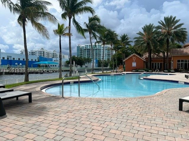 3330 NE 190th St LPH14, Aventura, FL 33180