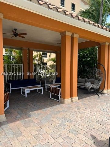 3330 NE 190th St LPH14, Aventura, FL 33180