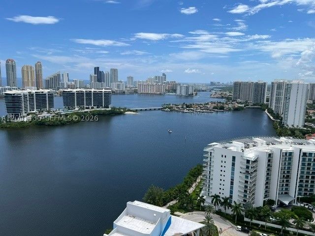 3330 NE 190th St LPH14, Aventura, FL 33180