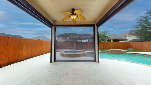 2710 Teal Sky Court, Pearland, TX 77089