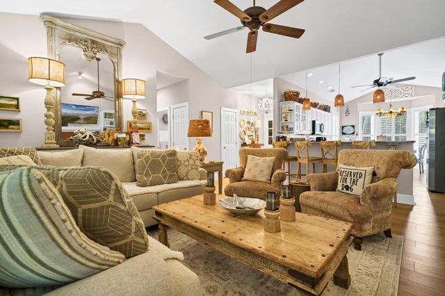 407 Pompano Road, Edisto Island, SC 29438