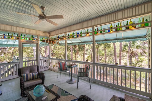 407 Pompano Road, Edisto Island, SC 29438