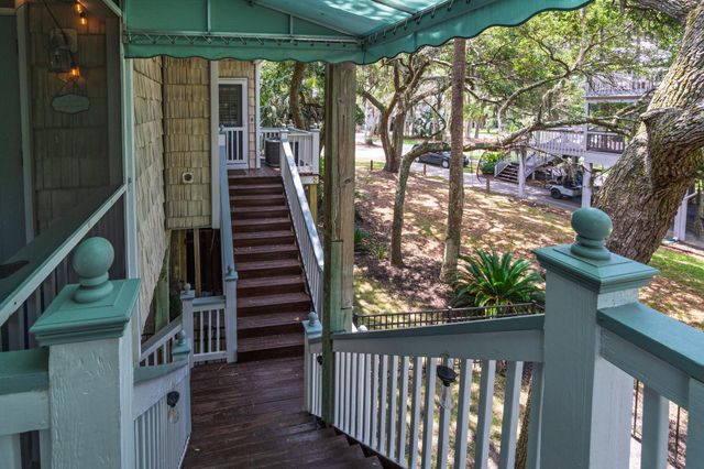 407 Pompano Road, Edisto Island, SC 29438