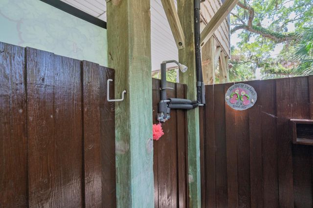 407 Pompano Road, Edisto Island, SC 29438