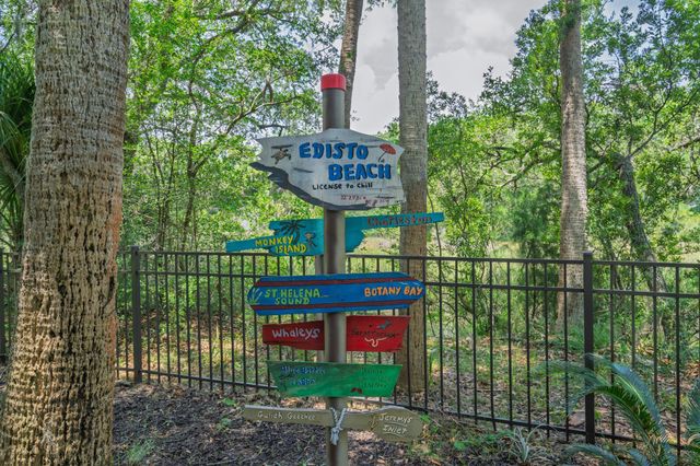 407 Pompano Road, Edisto Island, SC 29438