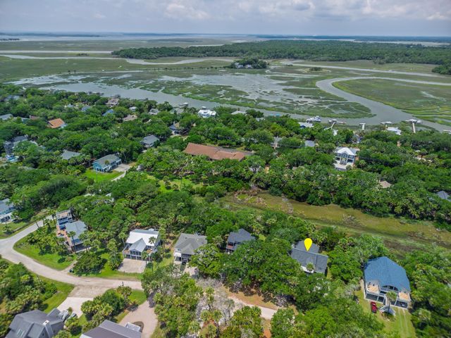 407 Pompano Road, Edisto Island, SC 29438