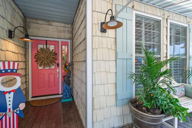 407 Pompano Road, Edisto Island, SC 29438