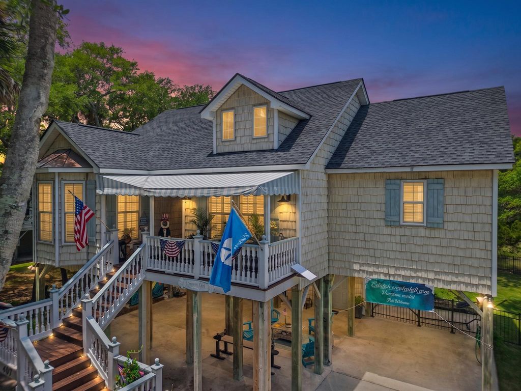407 Pompano Road, Edisto Island, SC 29438