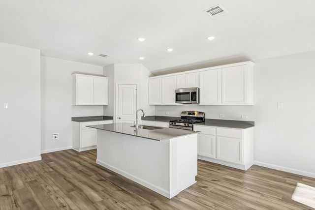 2540 Canadian Way, Crandall, TX 75114