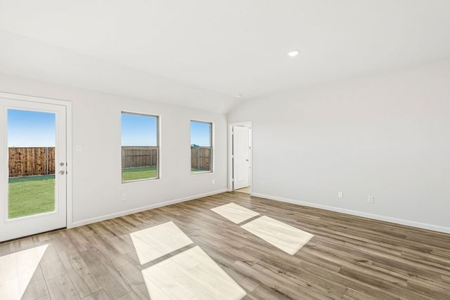 2540 Canadian Way, Crandall, TX 75114