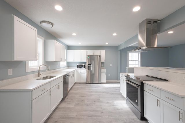 3994 Brunswick Avenue S, Saint Louis Park, MN 55416