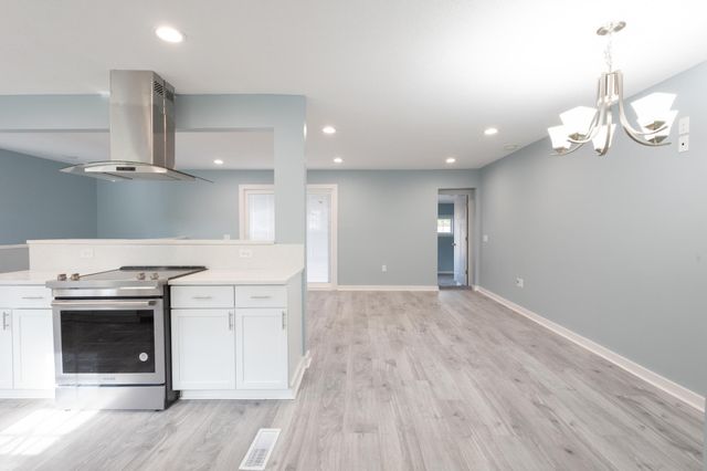 3994 Brunswick Avenue S, Saint Louis Park, MN 55416