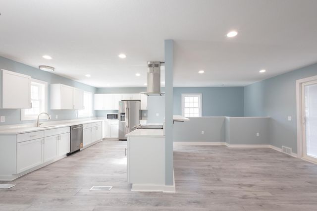3994 Brunswick Avenue S, Saint Louis Park, MN 55416