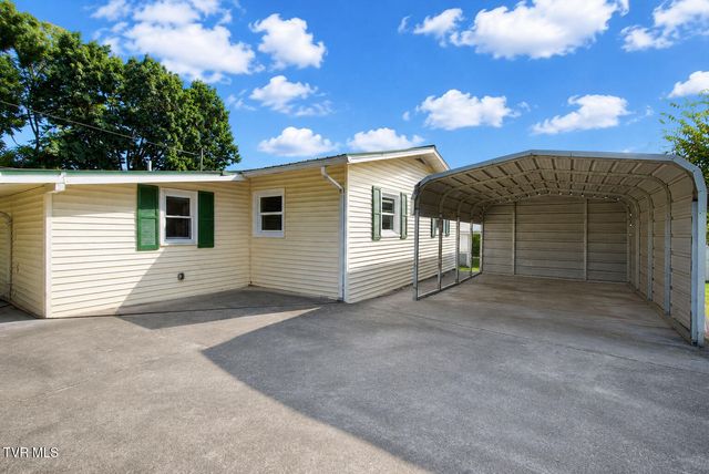 2045 Greenway Street, Kingsport, TN 37660