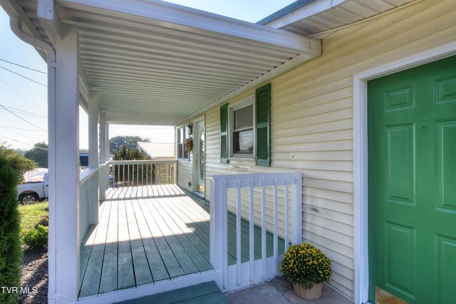 2045 Greenway Street, Kingsport, TN 37660