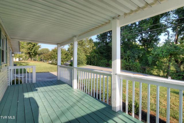 2045 Greenway Street, Kingsport, TN 37660