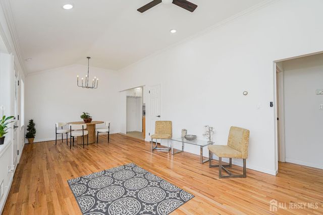 24 N Parkview Terrace, Hazlet, NJ 07730