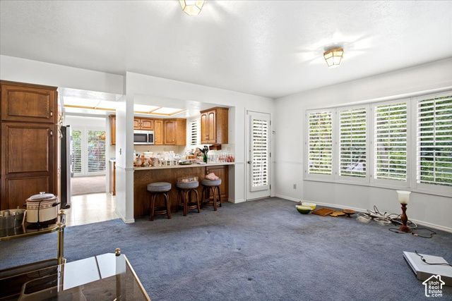 1802 WHISPERING OAKS DR, Ogden, UT 84403