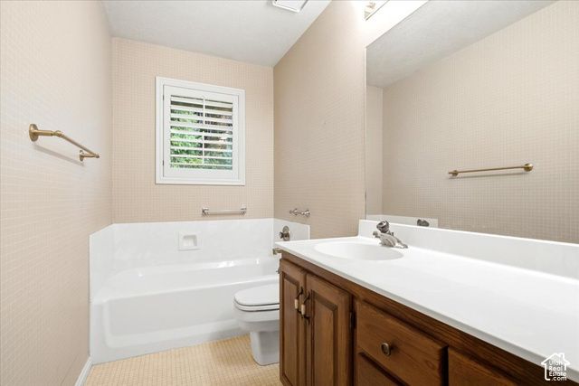 1802 WHISPERING OAKS DR, Ogden, UT 84403