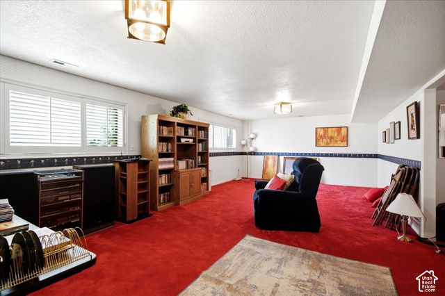 1802 WHISPERING OAKS DR, Ogden, UT 84403