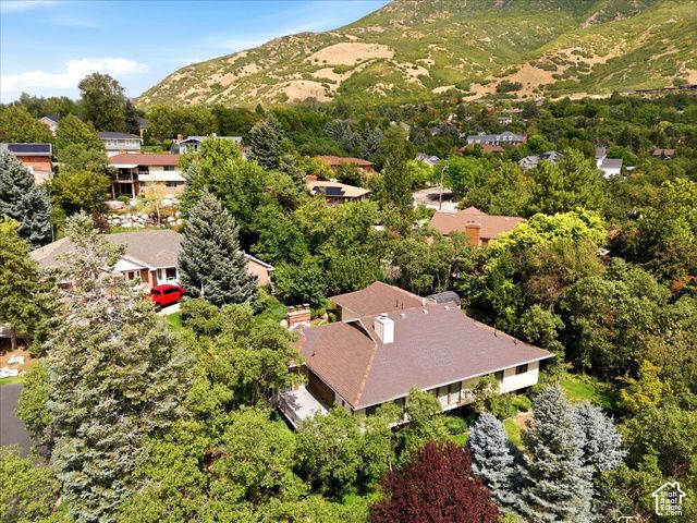 1802 WHISPERING OAKS DR, Ogden, UT 84403