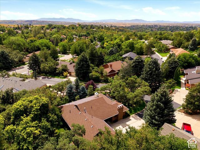 1802 WHISPERING OAKS DR, Ogden, UT 84403
