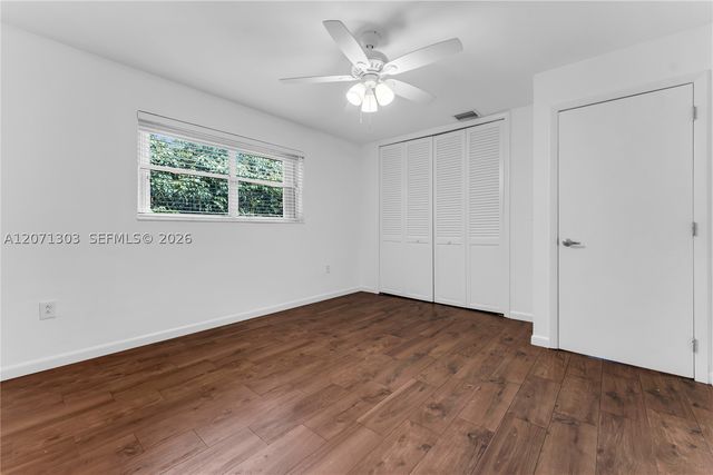 11890 SW 72nd Pl, Pinecrest, FL 33156