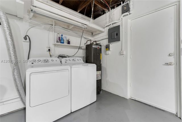 11890 SW 72nd Pl, Pinecrest, FL 33156