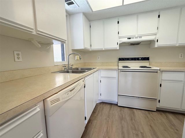 19505 QUESADA AVENUE KK204, Port Charlotte, FL 33948