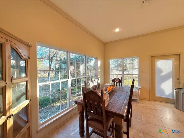 98 Price Road, Victoria, TX 77905