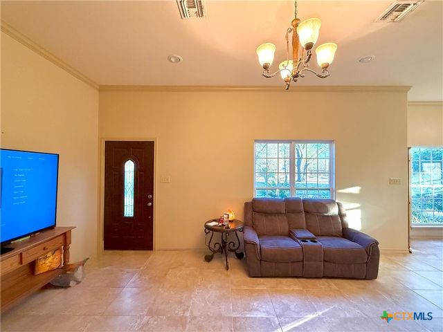 98 Price Road, Victoria, TX 77905