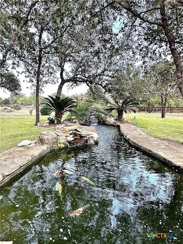 98 Price Road, Victoria, TX 77905