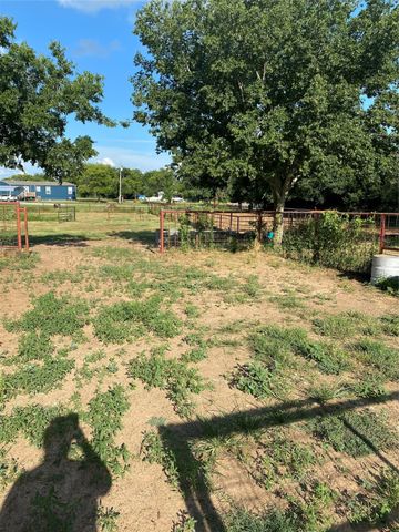 3704 County Road 801, Cleburne, TX 76031