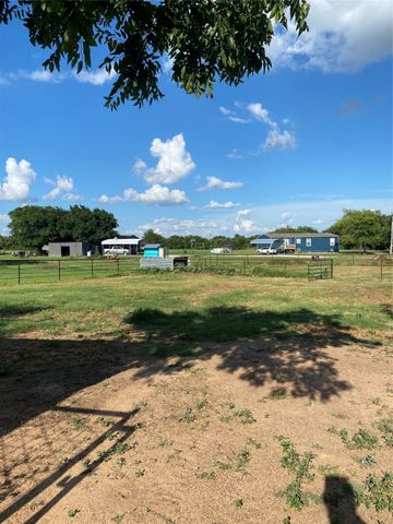 3704 County Road 801, Cleburne, TX 76031