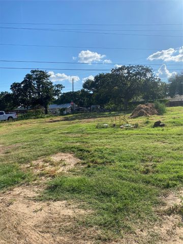 3704 County Road 801, Cleburne, TX 76031