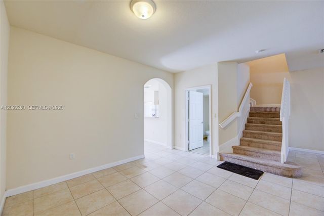 3316 W 91st Terrace, Hialeah, FL 33018